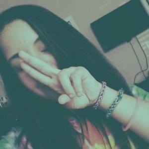 Meet your Posher, Nydia